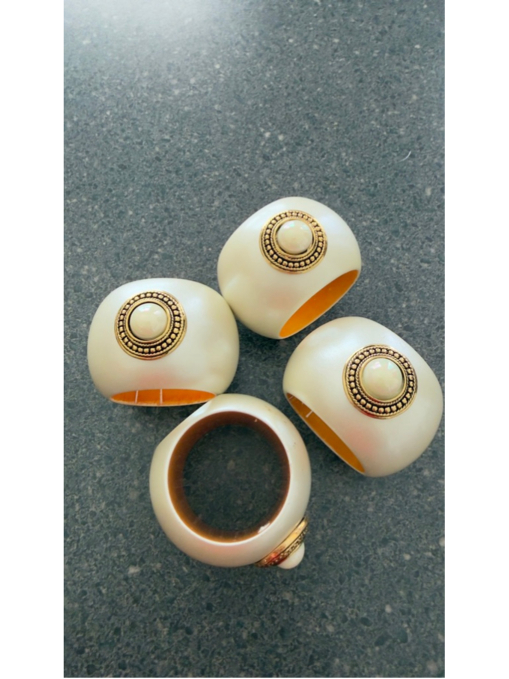 Set of 4 Vintage Pearlecent Nap Napkin Rings | Pearl & Gold Detail